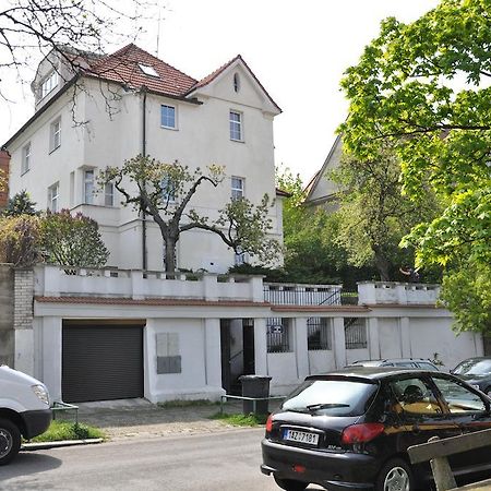 Lida Guest House Praga Exterior foto